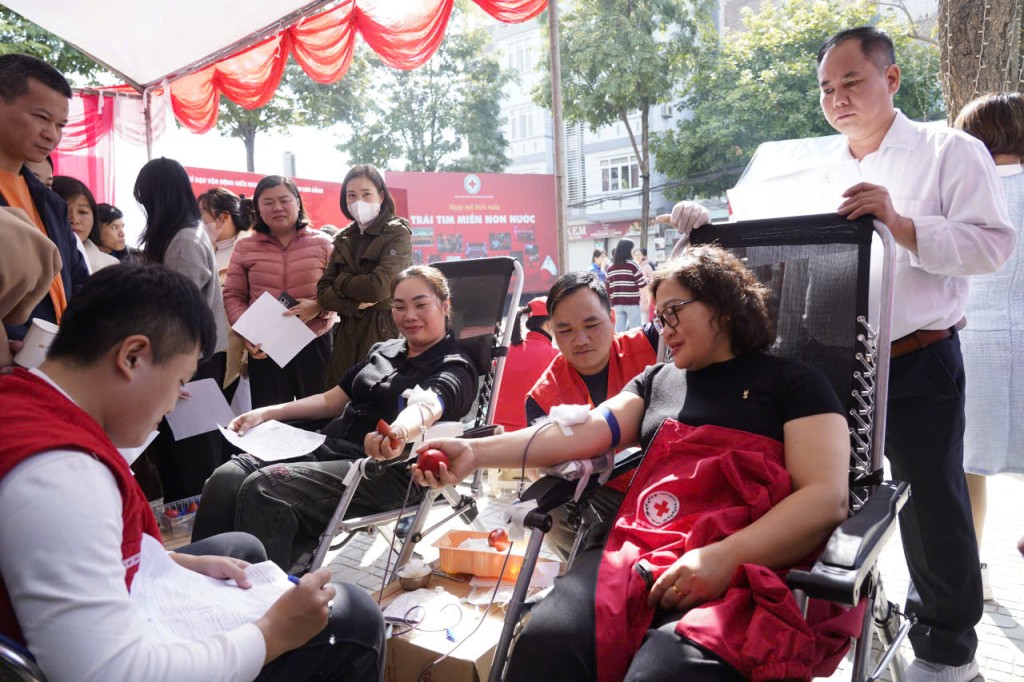 Ngày hội Hiến máu tình nguyện “Trái tim miền Non nước” năm 2025