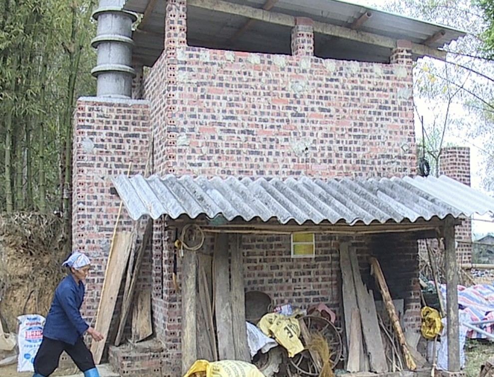 Nông dân giảm nghèo bền vững và làm giàu từ cây thuốc lá