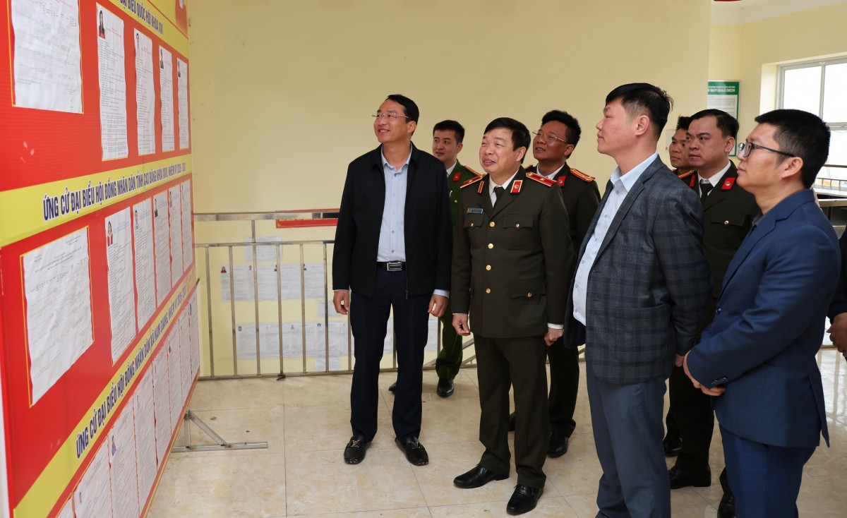 Cao Bằng: Lãnh đạo tỉnh kiểm tra công tác bầu cử tại các địa phương