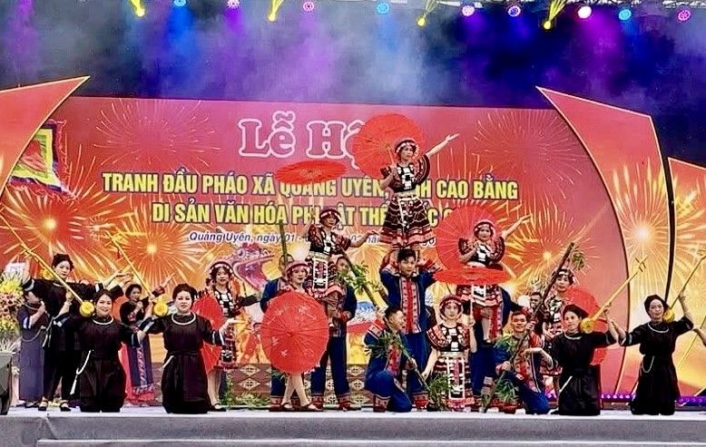 Cao Bằng: Độc đáo Lễ hội Tranh đầu pháo xã Quảng Uyên