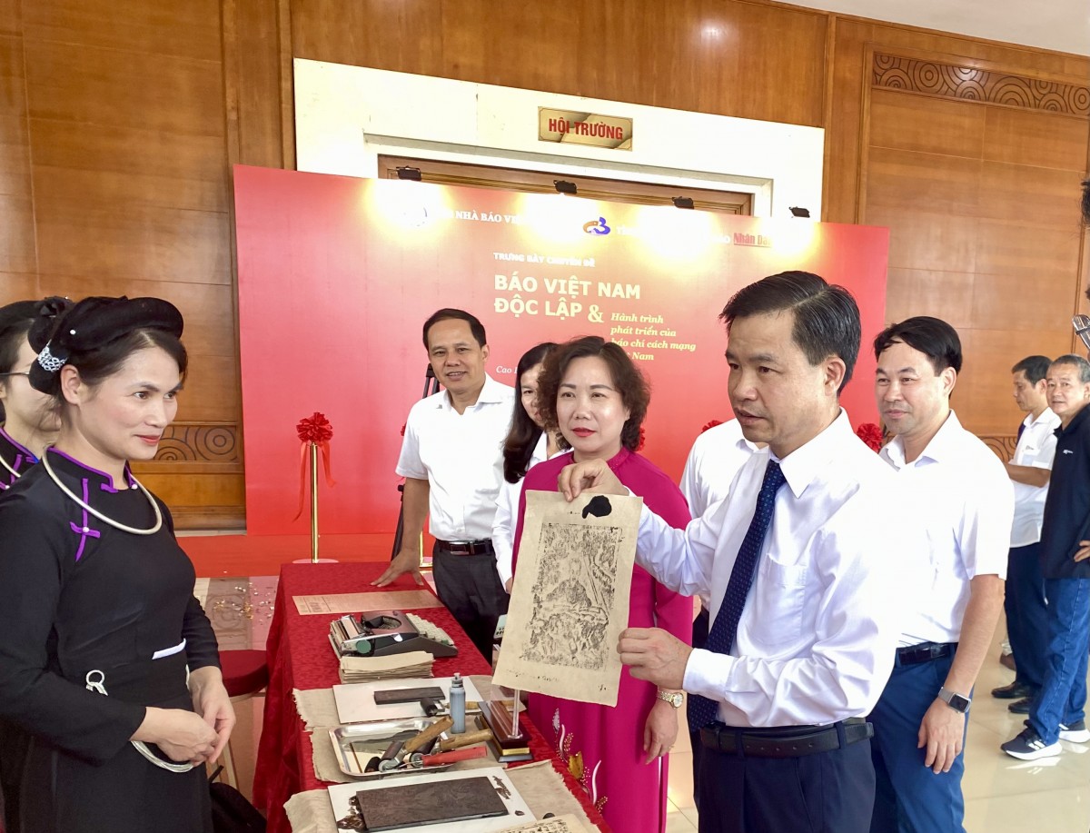 Hội thảo khoa học 