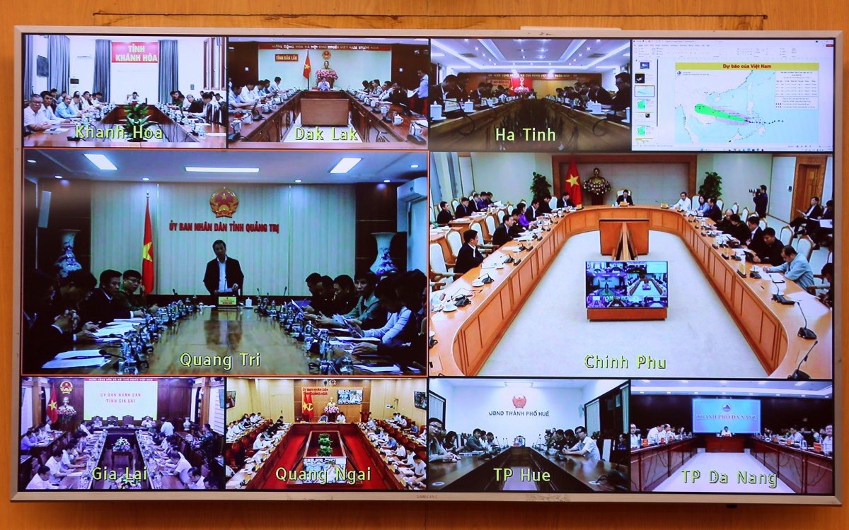 Đặt nhiệm vụ phòng, chống bão số 13 vào tình trạng 'khẩn cấp hơn, nguy hiểm hơn'