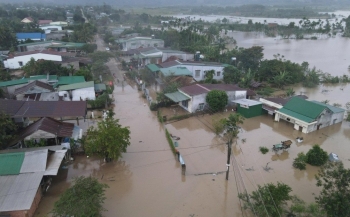 Đắk Lắk hàng trăm nhà dân ngập do mưa lớn kéo dài