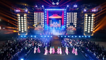 Du lịch Huế - một năm du lịch sôi động, giàu bản sắc và thành công