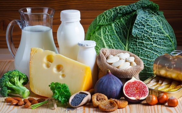 10 thực phẩm đáp ứng đủ canxi mà không cần uống thuốc bổ sung