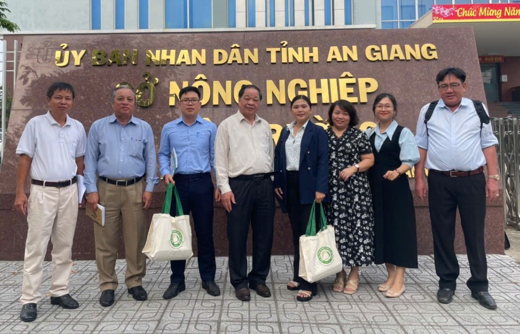 Bàn giải pháp thúc đẩy phát triển nông nghiệp hữu cơ trên địa bàn tỉnh An Giang