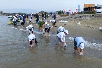 Quảng Ninh: Các địa phương đồng loạt phát động thả giống thủy sản