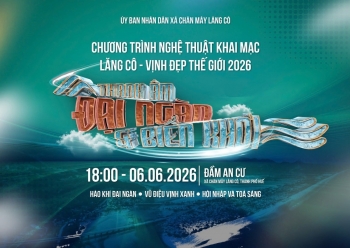 Rực sắc lễ hội Lăng Cô, lan tỏa giá trị văn hóa, thúc đẩy du lịch xanh