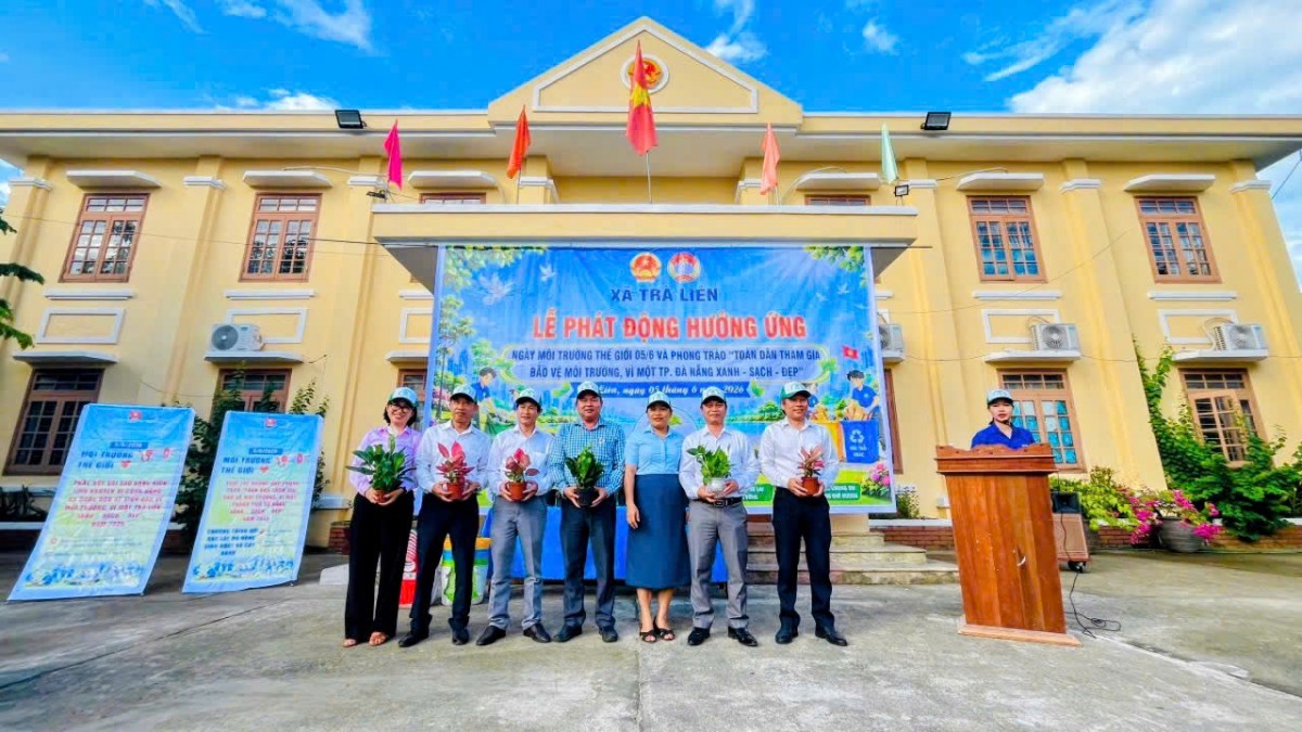 Xã Trà Liên (Đà Nẵng): Sôi nổi ra quân hưởng ứng Ngày Môi trường Thế giới 2026