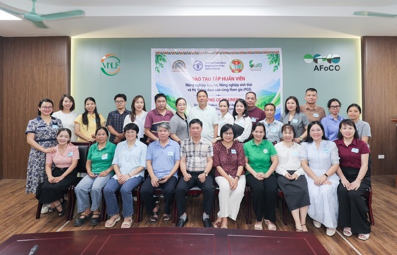 tap huan tot ve nong nghiep huu co va pgs cho cac to chuc san xuat rung trang trai mien nui phia bac