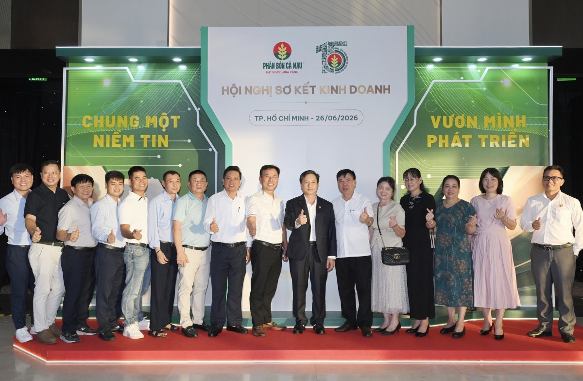 Vượt kế hoạch 6 tháng, Phân bón Cà Mau tiếp tục bứt phá tăng trưởng