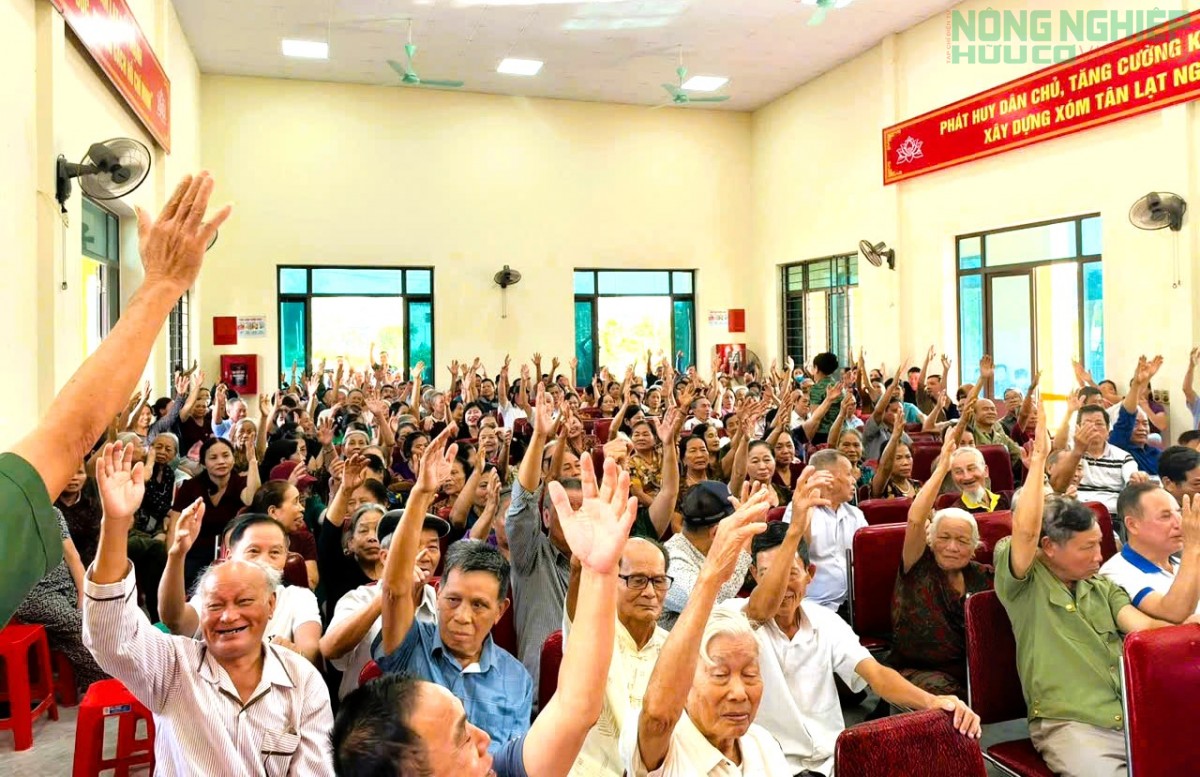 Nghệ An: Cử tri xã Tân Kỳ nô nức đi bầu cử xóm trưởng, nhiệm kỳ 2026 - 2031